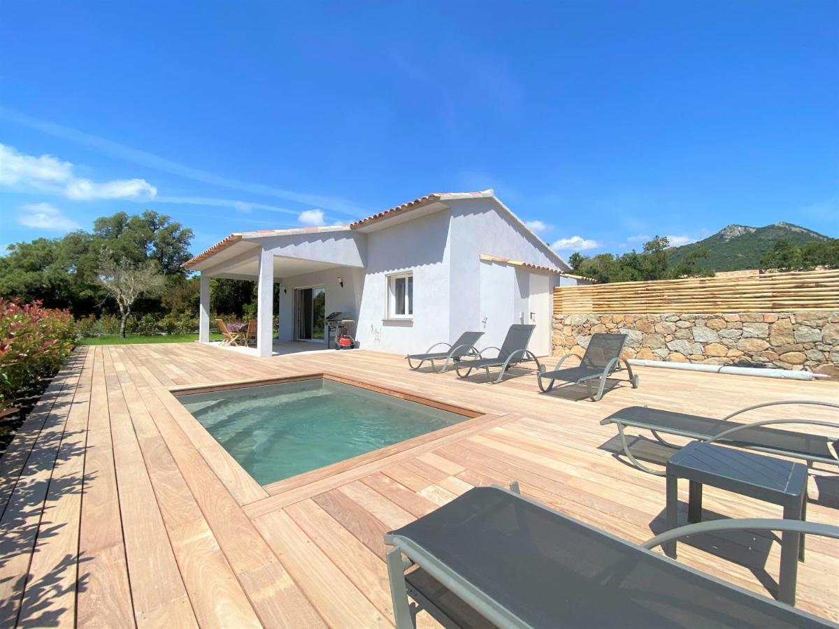 Villa Deux Chambres Avec Piscine Chauffee Proche Des Plages Sainte-Lucie de Porto-Vecchio Kültér fotó